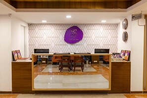 Nhà | Quầy tiếp tân