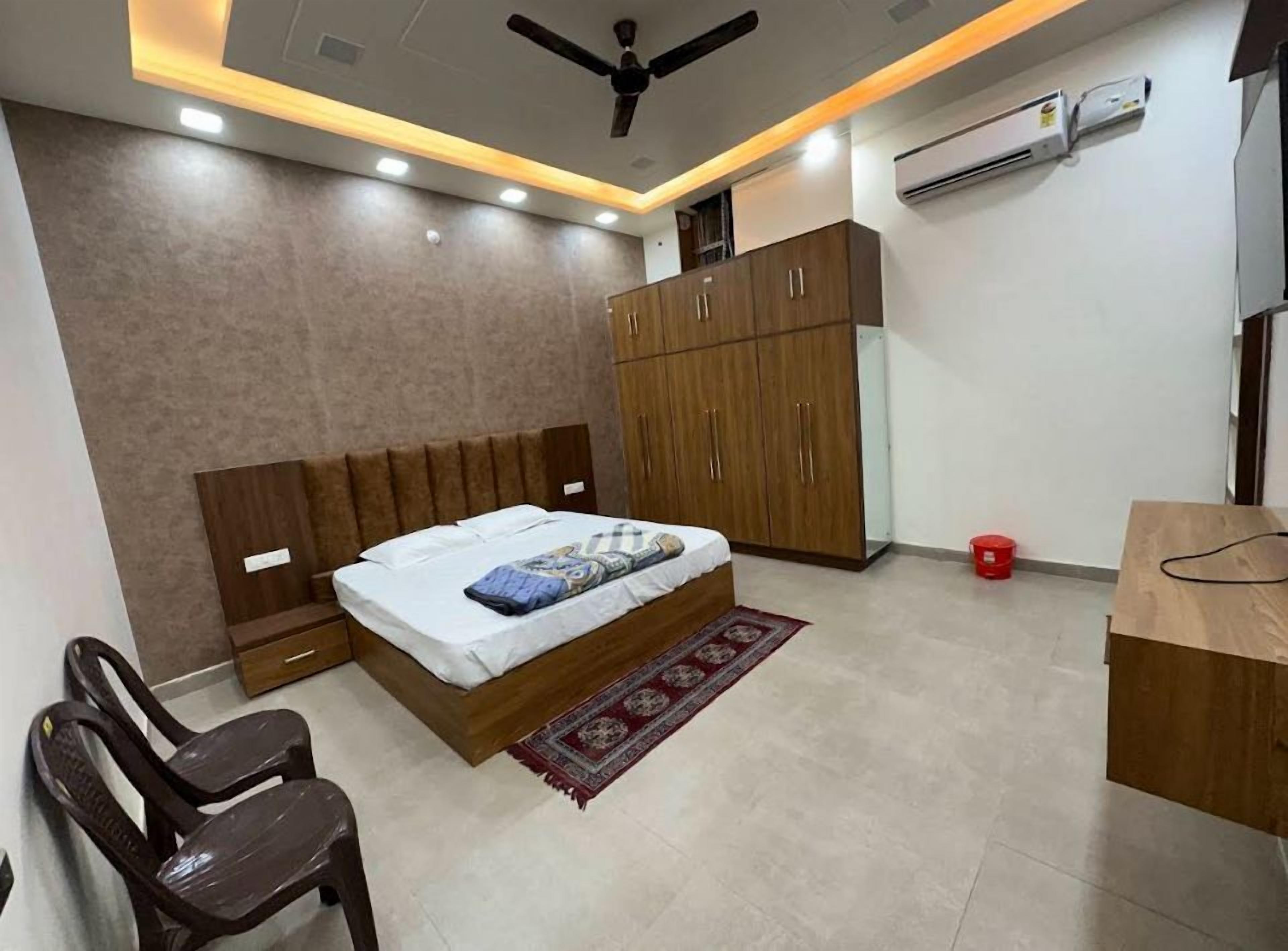 Dreibettzimmer
