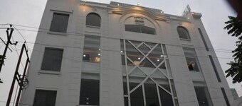 The Divine Cloud Inn