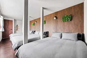 5 bedrooms, desk, iron/ironing board, free WiFi