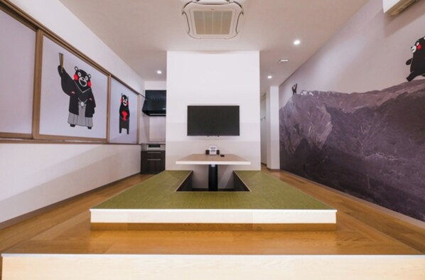 المنشأة من الداخل