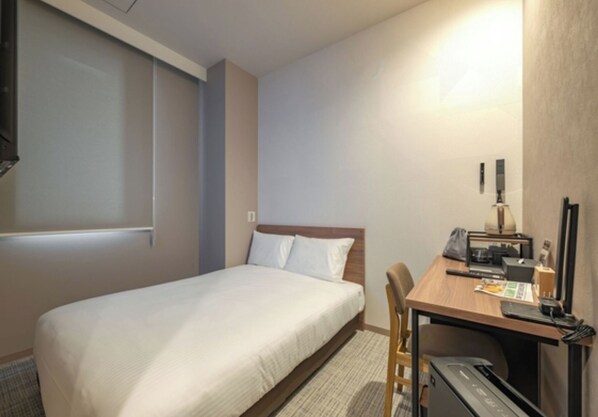 1 chambre, bureau, fer et planche à repasser, accès au Wi-Fi (inclus)