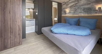 Feriendorf Seeblick – Tiny Chalet right by Lake