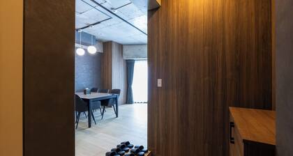 Enjoy mornings and evenings in luxury on the spaci / Chikushino Fukuoka