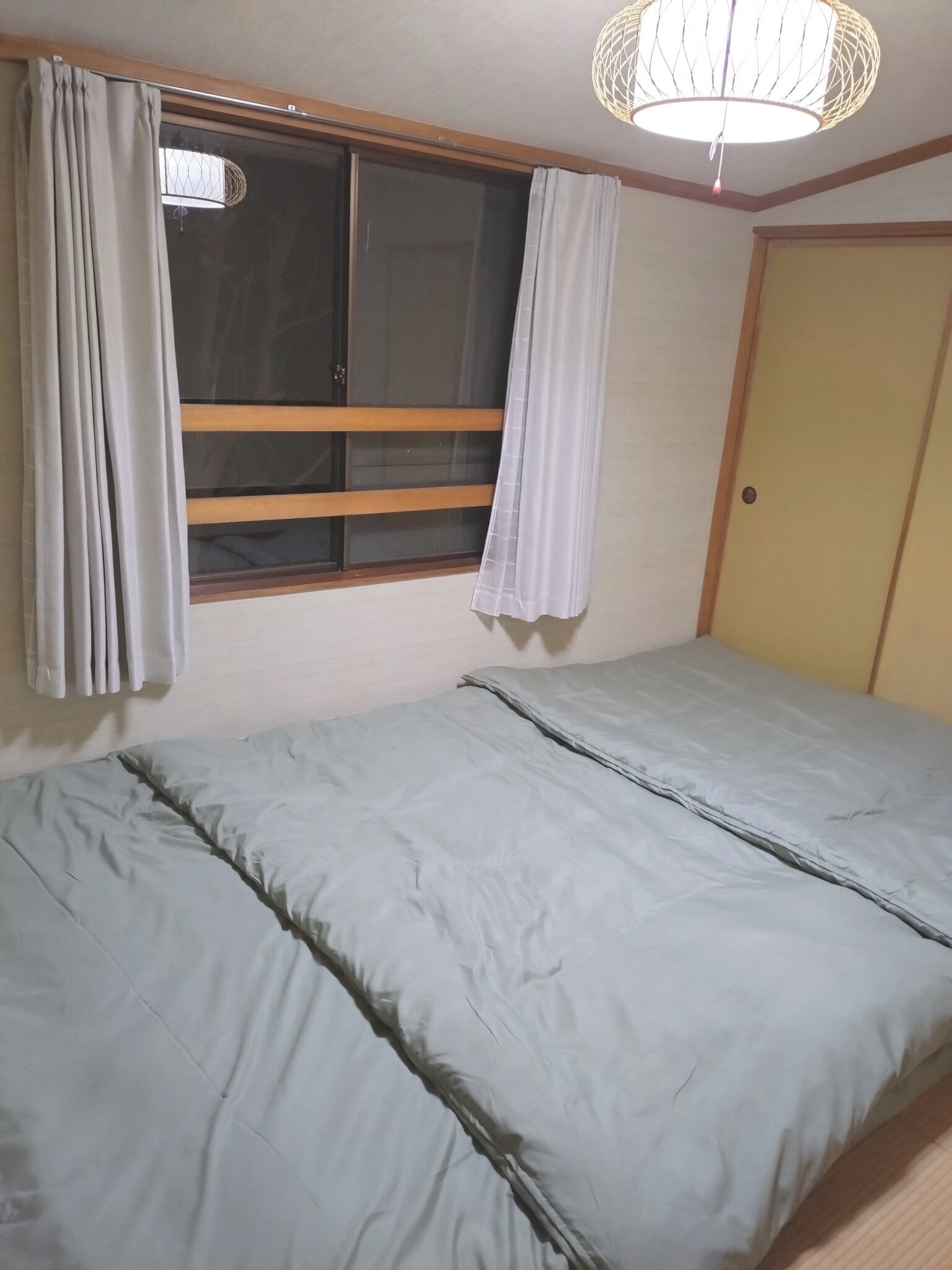 2 bedrooms, desk, free WiFi, bed sheets