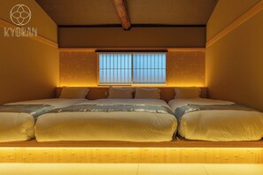 3 chambres, bureau, fer et planche Ă repasser, accĂšs au Wi-Fi (inclus)