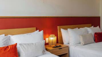 1 bedroom, in-room safe, desk, iron/ironing board