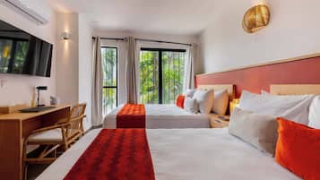 1 bedroom, desk, iron/ironing board, WiFi