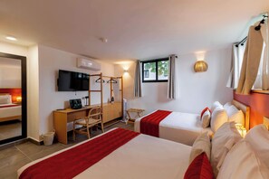 1 chambre, bureau, fer et planche à repasser, Wi-Fi