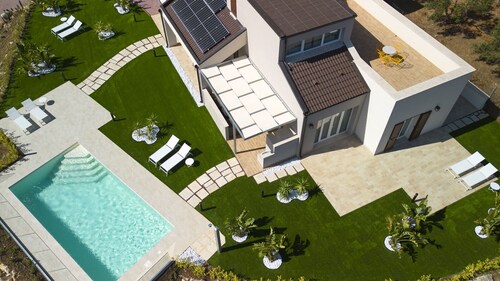 Villa Aversa - Vacation villa with a pool in Castellammare del Golfo, Sicily