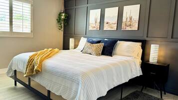 4 habitaciones, tabla de planchar con plancha, cuna de viaje y wifi