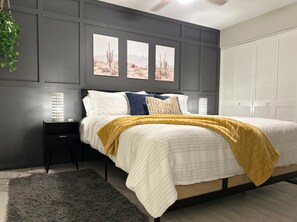 4 habitaciones, tabla de planchar con plancha, cuna de viaje y wifi 