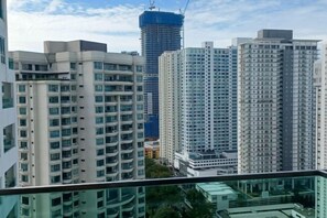 Room - Mansion One by LS Staycation (George Town)