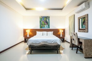 3 bedrooms, WiFi, bed sheets