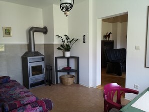 Interior - Apartment 'Koppelblick' with Private Terrace, Shared Garden and Wi-Fi (Plattenburg)