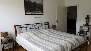 2 soverom, strykejern/-brett, wi-fi og sengetøy