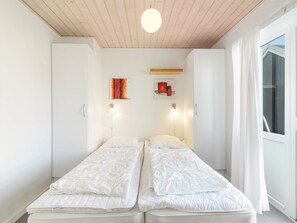 4 bedrooms, internet