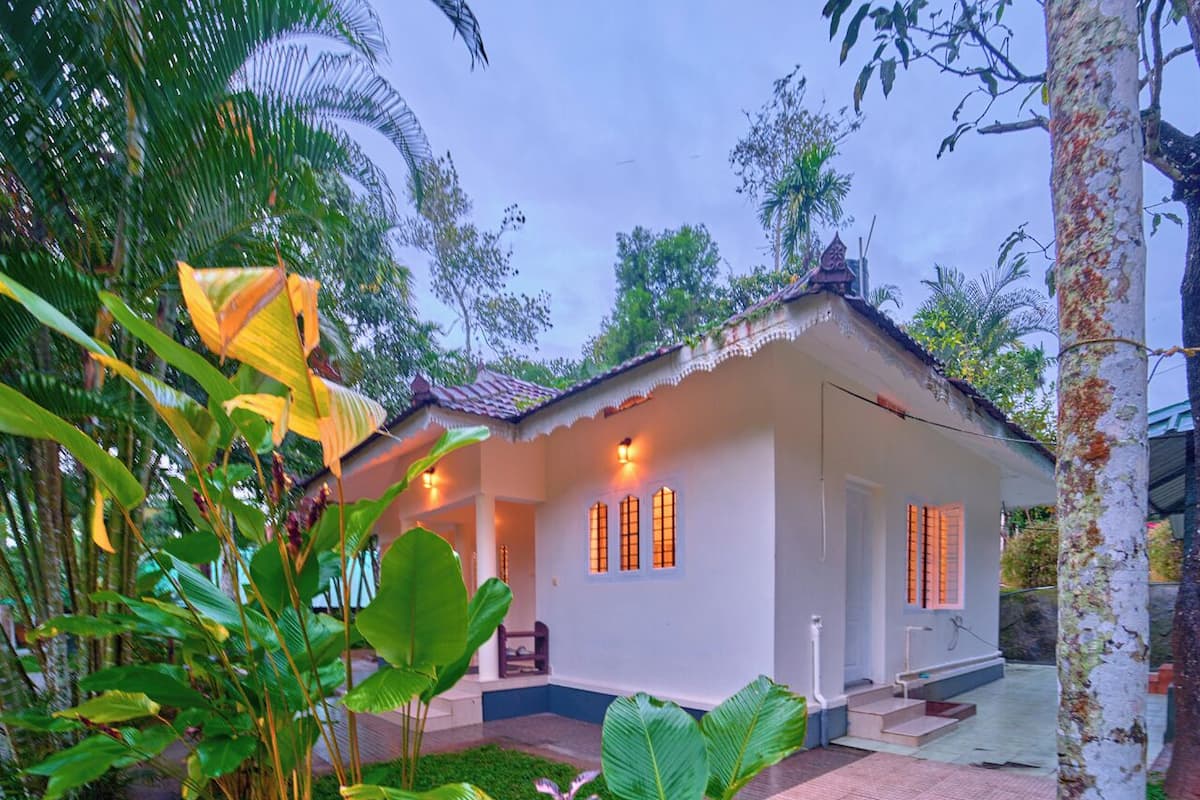 Kerala House | Iron/ironing board, free WiFi