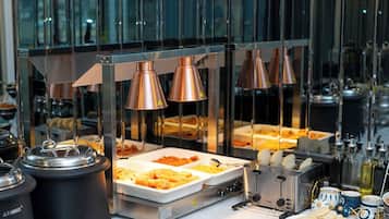 Free daily self-service breakfast