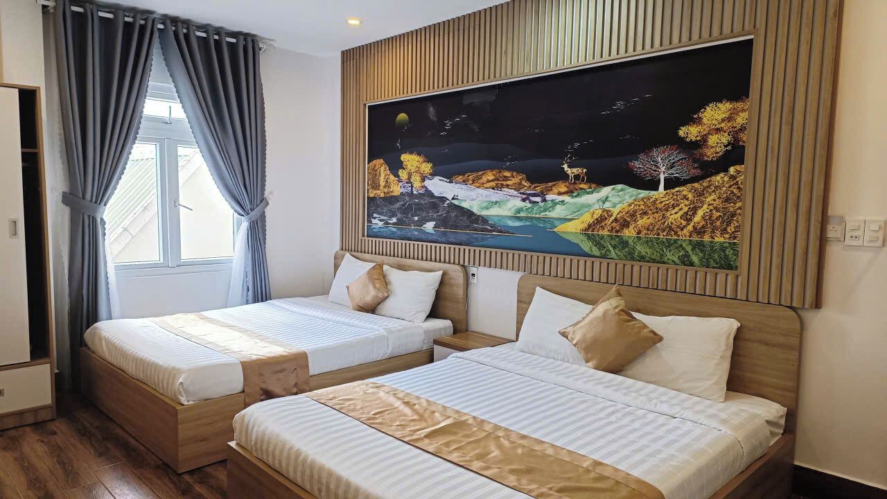 Desk, laptop workspace, blackout drapes, free WiFi