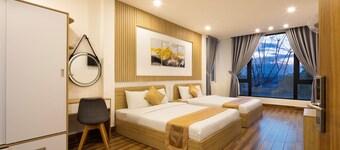Romance Hotel