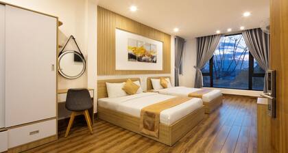 Romance Hotel