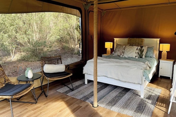 1 chambre, literie fournie