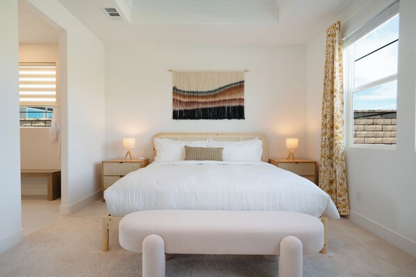 4 bedrooms, desk, iron/ironing board, travel cot