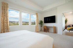 4 bedrooms, desk, iron/ironing board, travel crib
