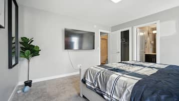 2 عدّة غرف نوم ومكتب ومكواة/لوح كي وواي فاي مجانًا