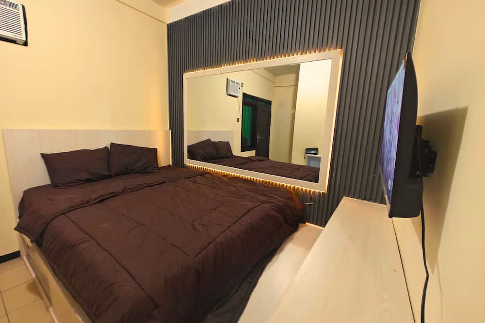 Roomy Guesthouse