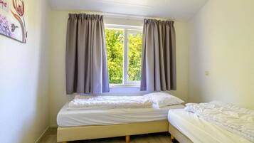 6 bedrooms, free WiFi