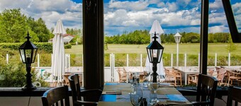 Wellness bungalow by the lake