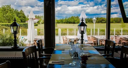 Wellness bungalow by the lake