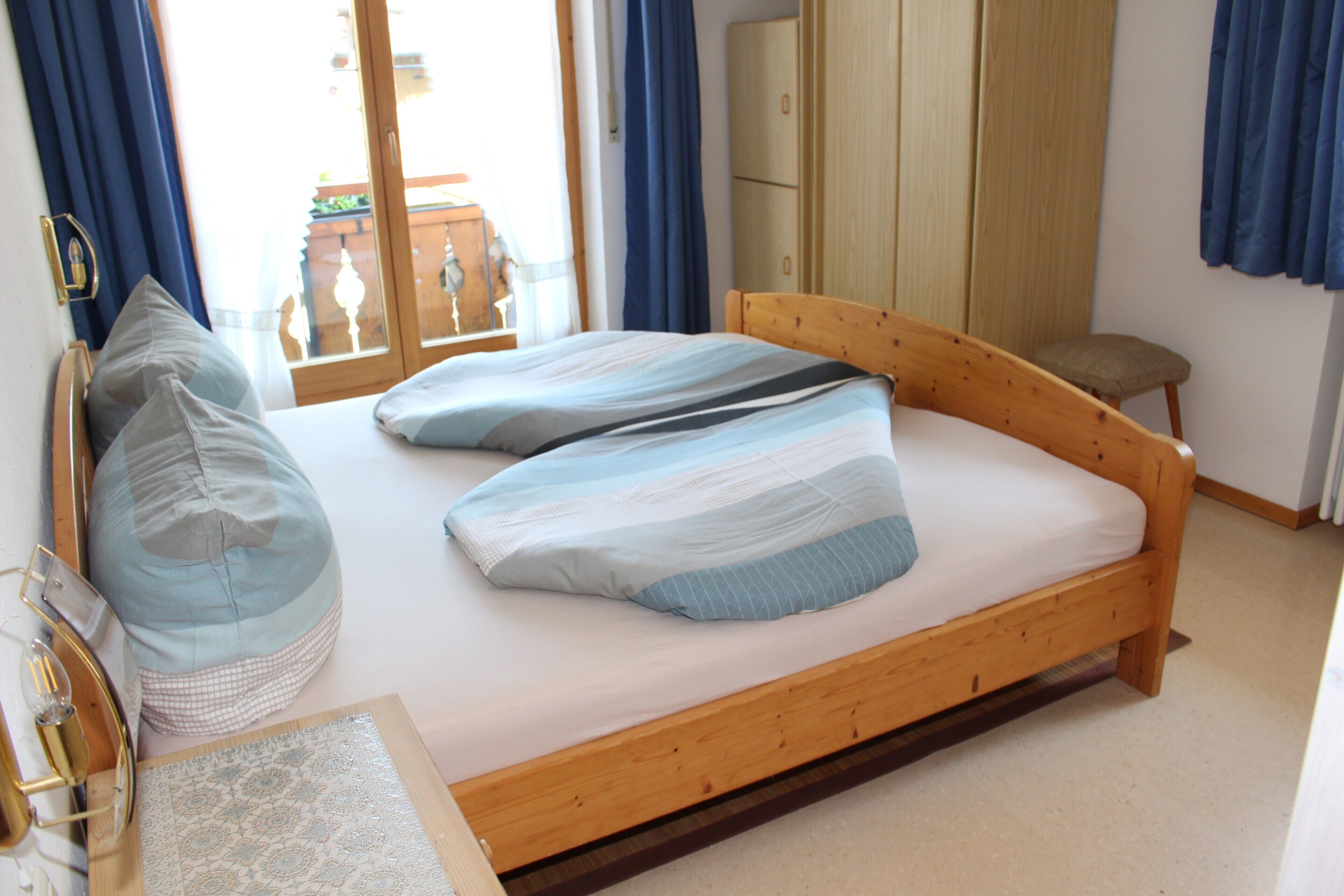 2 室のベッドルーム、WiFi、ベッドシーツ