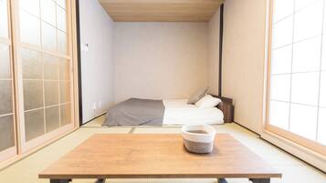 Comfort suite, uitzicht op de stad | Verduisterende gordijnen, gratis wifi