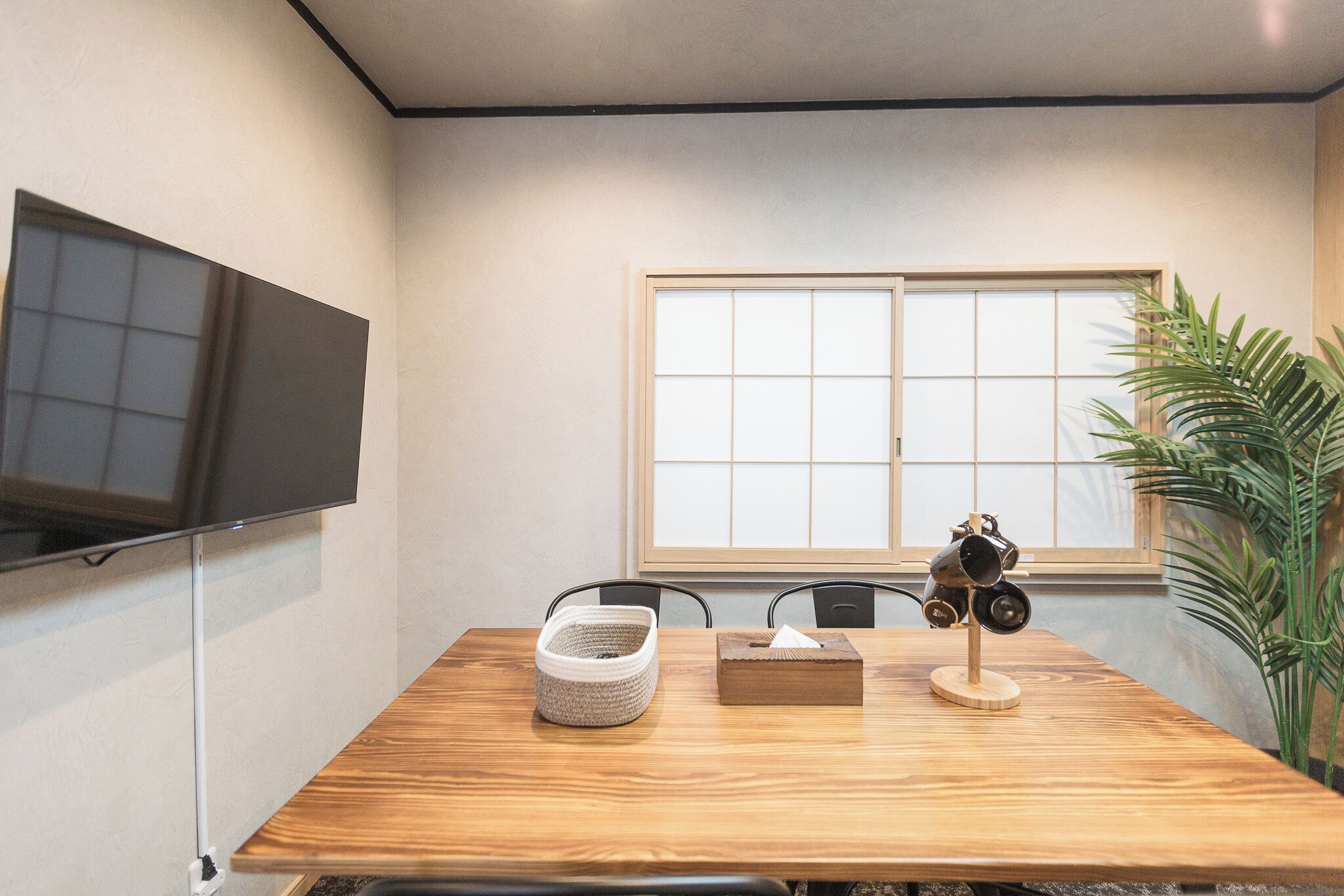 舒适套房, 城市景观 | 客厅 | 40-英寸液晶电视（配备数码频道）、Netflix、Hulu