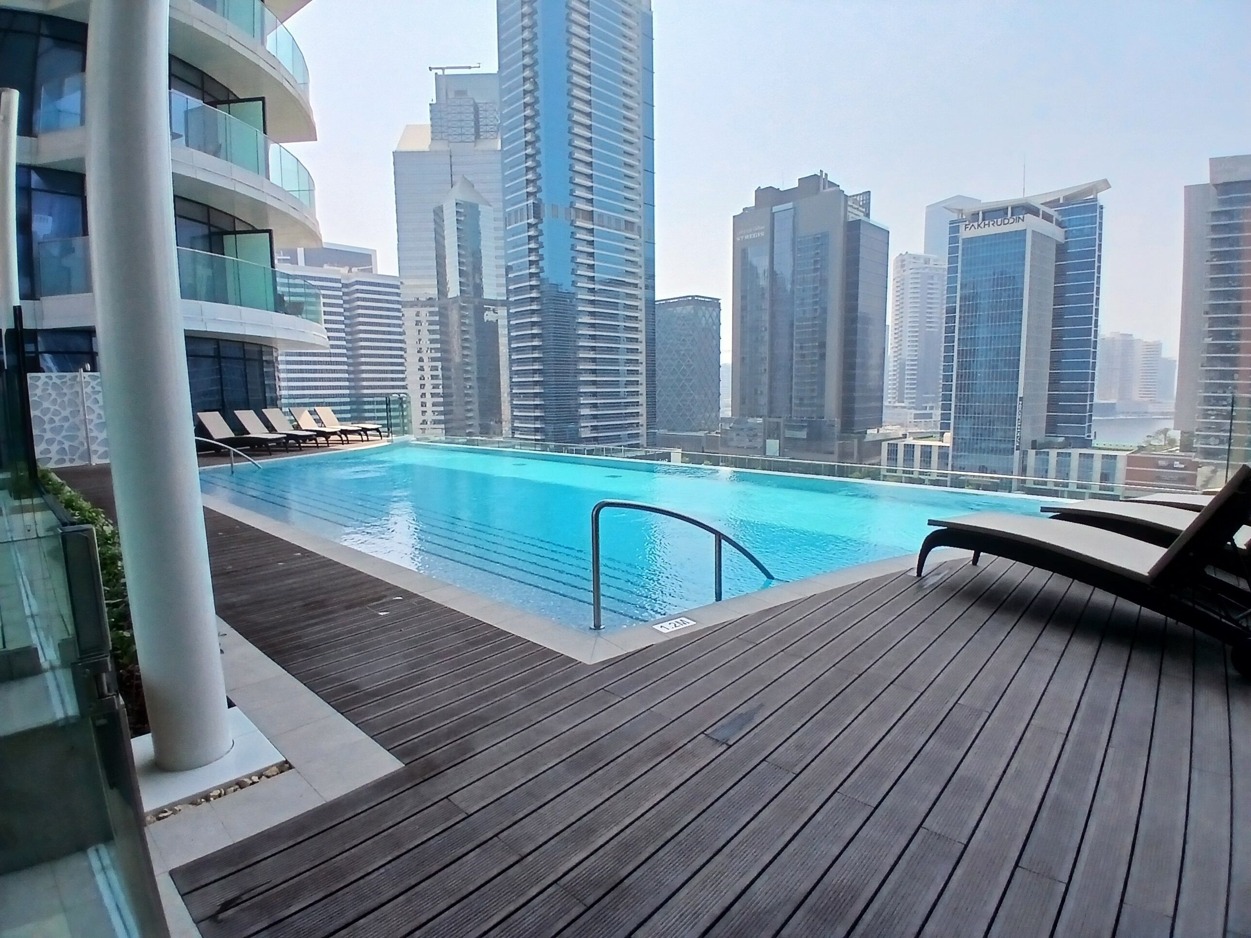 Piscina externa