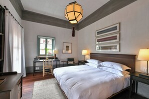 Romantic Double Room, Garden View | Desk, laptop workspace, blackout drapes, soundproofing