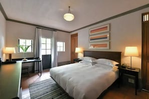Suite Luxe, vue cour intérieure