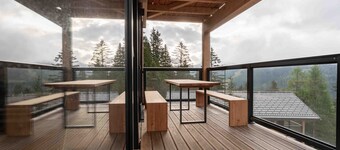 Premium Superior Chalet # 32 with Sauna & Hot Tub