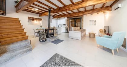 Lebe eine ländliche Flucht mit Alma, kreuze alles und lejos del Ruido