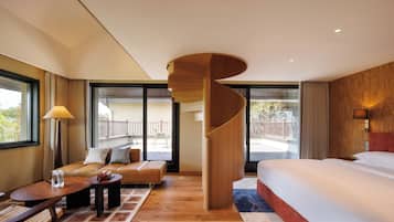 Superior Duplex, Courtyard View | View from room