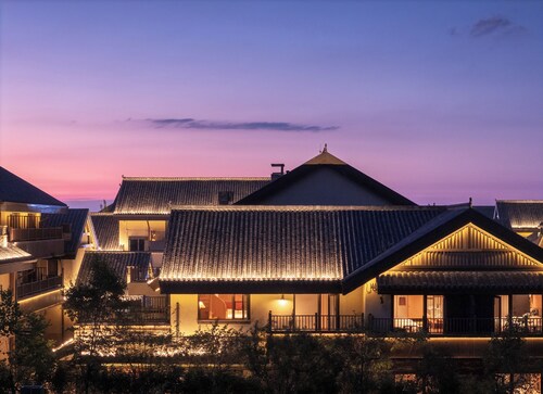 Changbai Mountain Lanpu Design Hotel