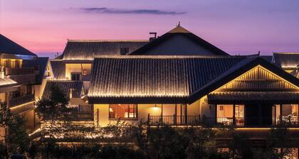 Changbai Mountain Lanpu Design Hotel