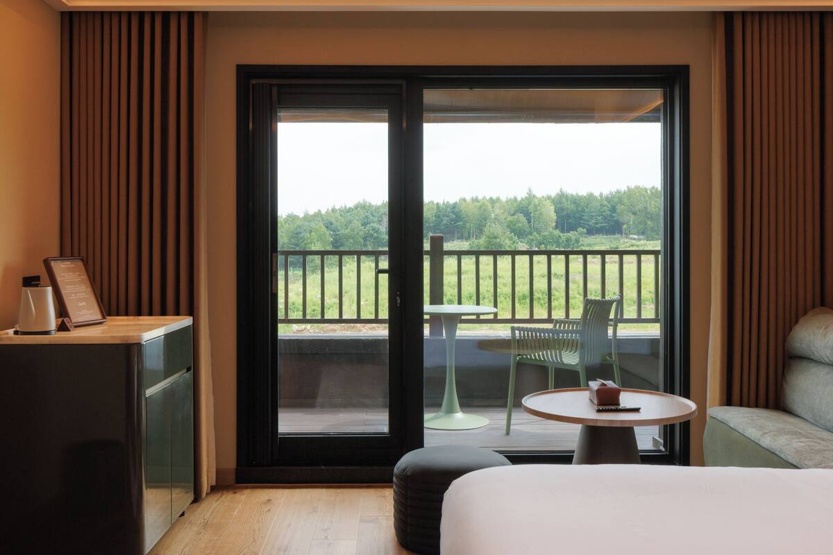 Chambre Standard, vue cour intérieure