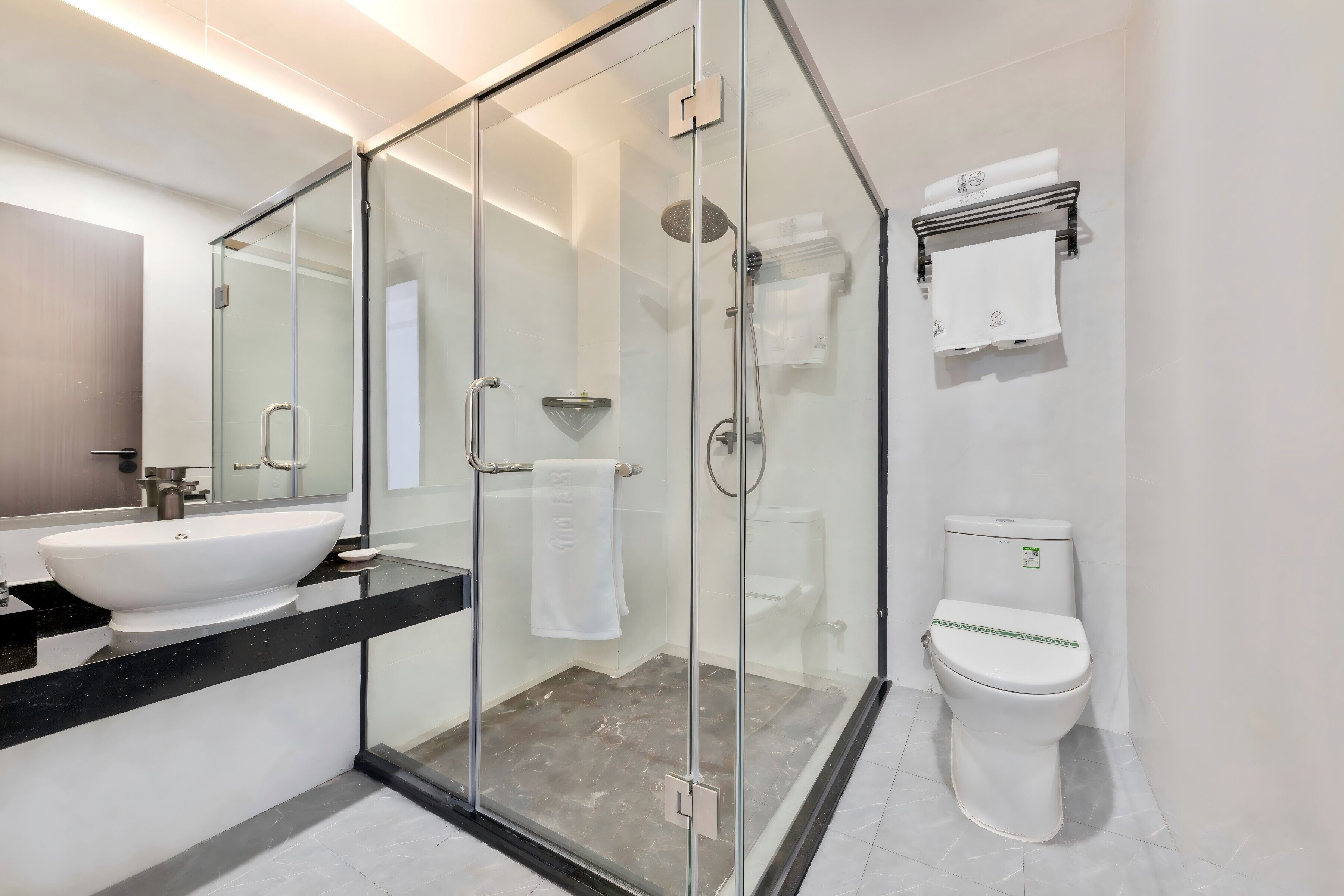 Shower, free toiletries, hair dryer, towels