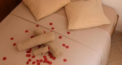 Cosy and functional, 30 m2 apartment + terrace in Vila do Maio, CAPE VERDE