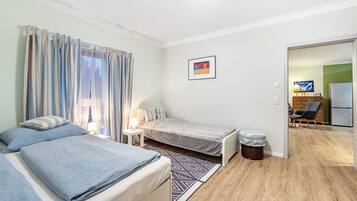 1 bedroom, WiFi, bed sheets