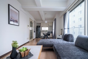 Living area - LUMORA (Sapporo)